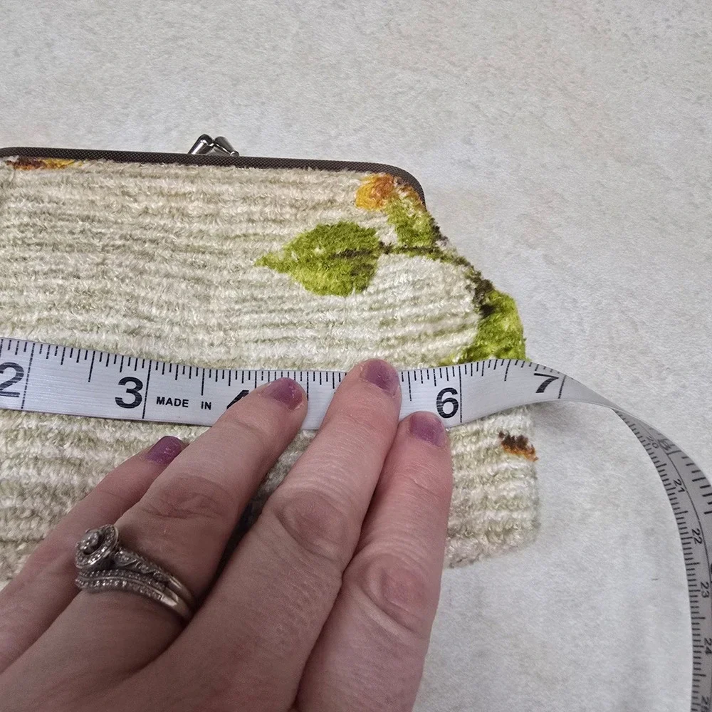 Vintage‎ Floral Chenille Kiss Lock Coin Purse Mushroom Print Lining Cottagecore
